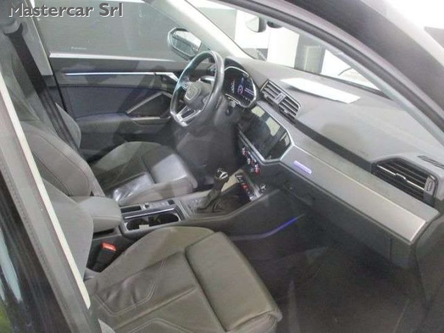 AUDI Q3 usata, con Autoradio