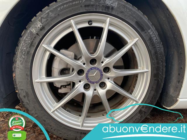 MERCEDES-BENZ A 180 usata, con Touch screen