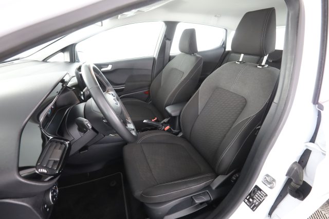 FORD Fiesta usata 2
