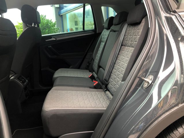 VOLKSWAGEN Tiguan usata, con Bracciolo