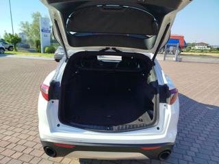 ALFA ROMEO Stelvio usata, con Alzacristalli elettrici
