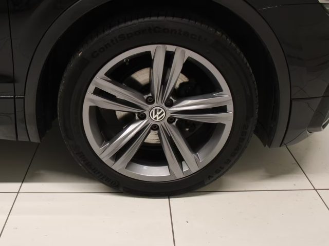 VOLKSWAGEN Tiguan usata, con Sedili riscaldati