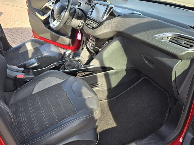 PEUGEOT 2008 usata, con Bluetooth