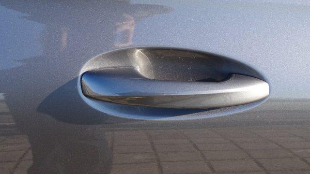 MERCEDES-BENZ B 200 usata, con Frenata d