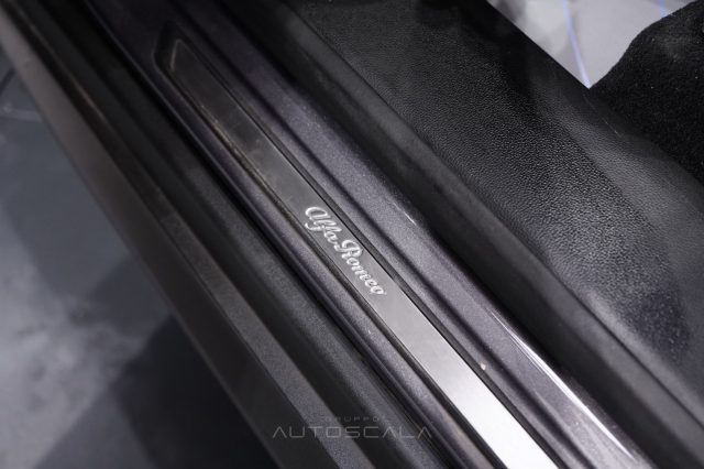 ALFA ROMEO Stelvio usata, con Controllo trazione