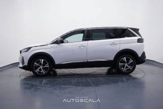 PEUGEOT 5008 usata, con Airbag laterali
