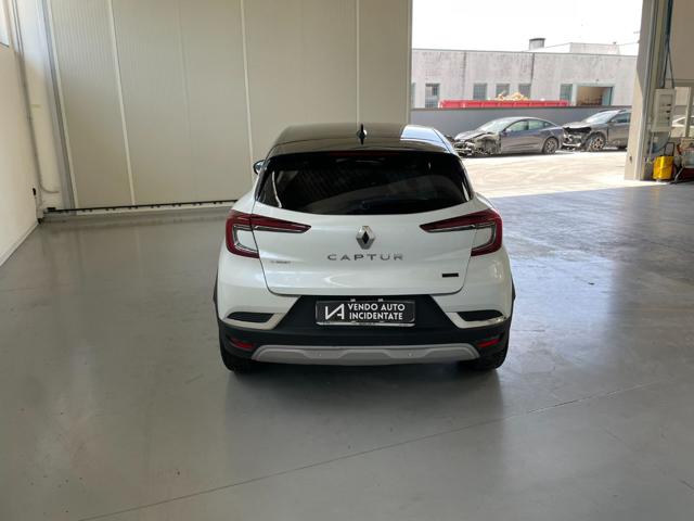 RENAULT Captur usata, con Boardcomputer