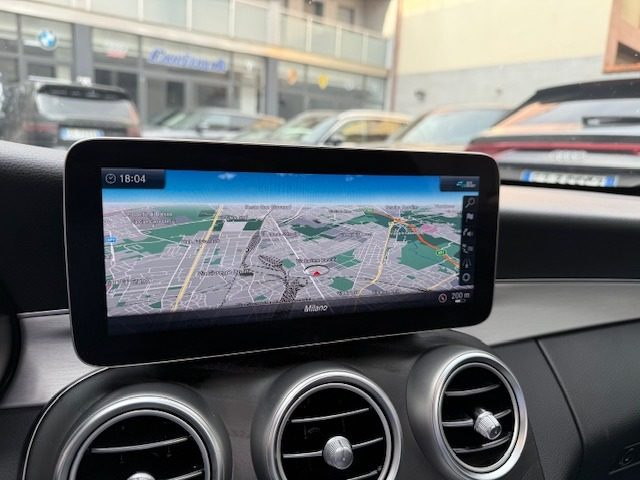 MERCEDES-BENZ C 220 usata, con Sistema di navigazione