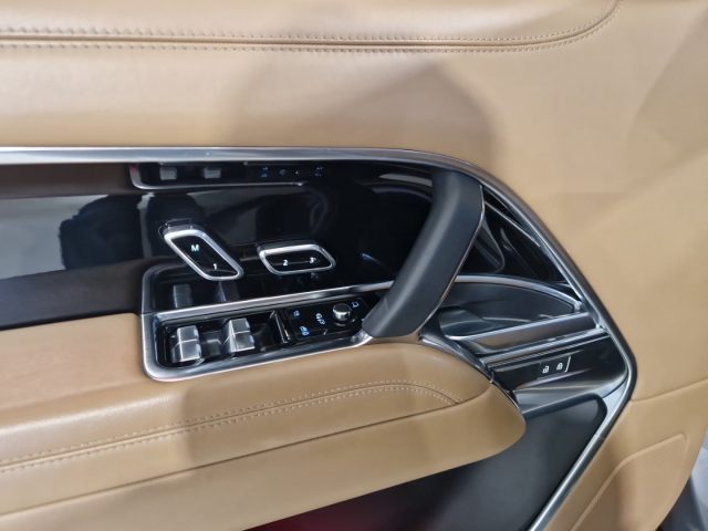 LAND ROVER Range Rover usata, con Portellone posteriore elettrico