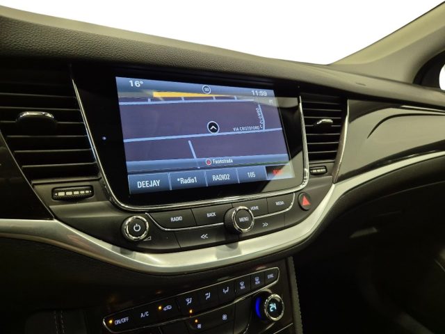 OPEL Astra usata, con Controllo trazione