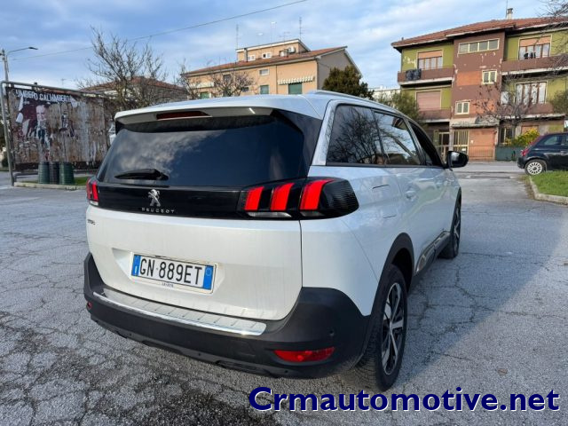 PEUGEOT 5008 usata, con Airbag Passeggero