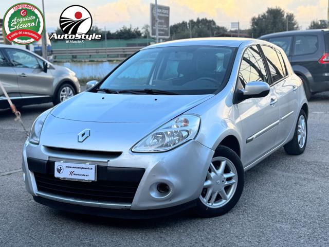 RENAULT Clio usata, con ABS