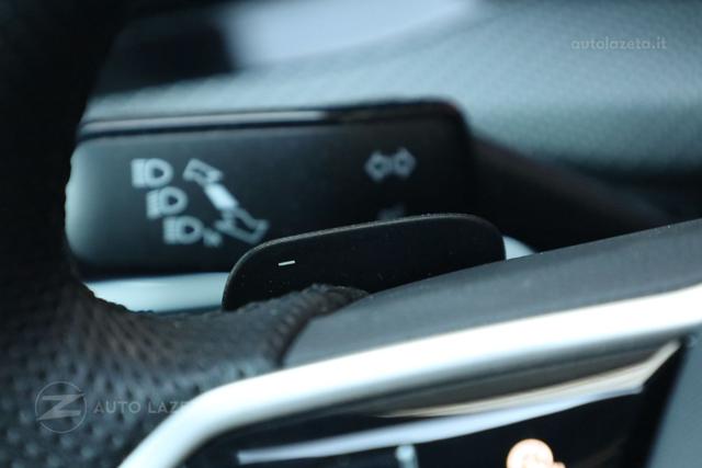 VOLKSWAGEN Golf usata, con Controllo elettronico della corsia