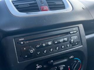 PEUGEOT 206 usata, con Servosterzo