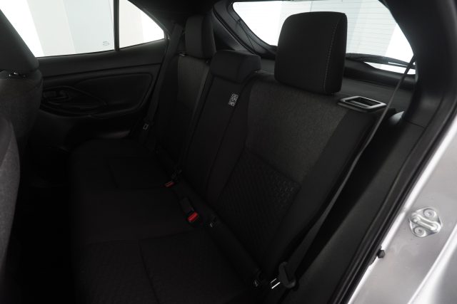 TOYOTA Yaris Cross usata 3