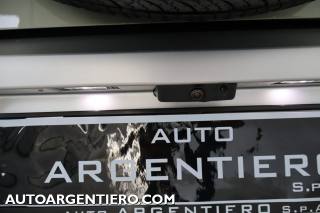 LAND ROVER Defender usata, con Interni in pelle