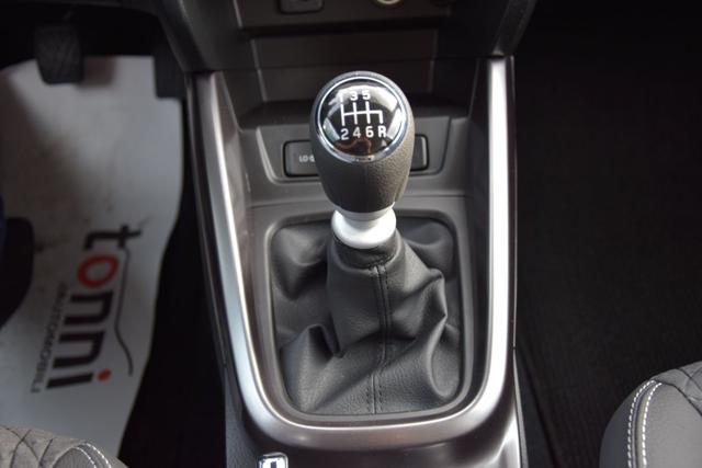 SUZUKI Vitara usata, con Touch screen