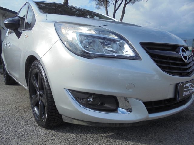 OPEL Meriva usata, con Bluetooth