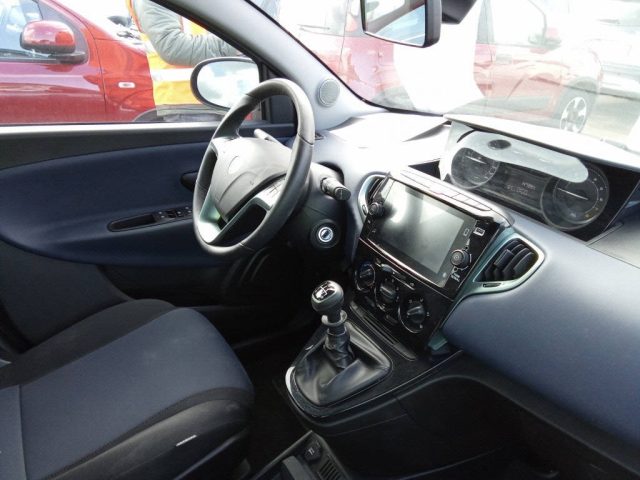 LANCIA Ypsilon usata, con Alzacristalli elettrici