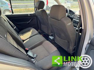 VOLKSWAGEN Golf usata 22