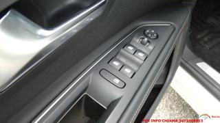 PEUGEOT 5008 usata 104