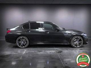 BMW 320 usata, con Autoradio