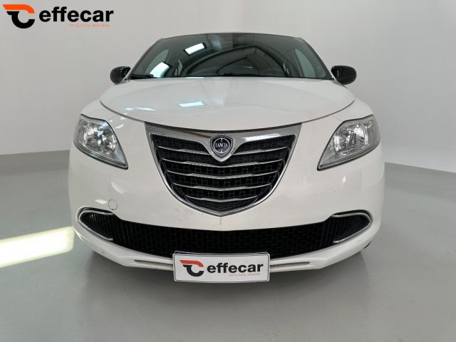 LANCIA Ypsilon usata, con Airbag