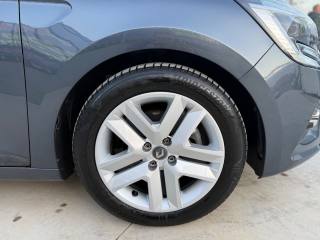 RENAULT Clio usata, con Cruise Control