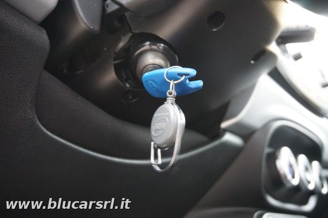 FIAT 500L usata, con Autoradio digitale