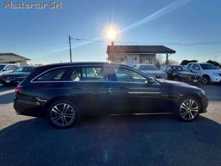 MERCEDES-BENZ E 300 usata, con Autoradio