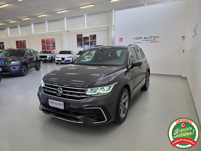 VOLKSWAGEN Tiguan usata, con Airbag laterali