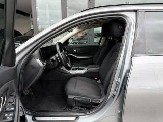 BMW 320 usata, con Fendinebbia