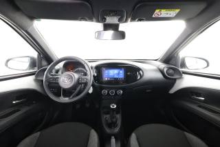 TOYOTA Aygo X usata 9
