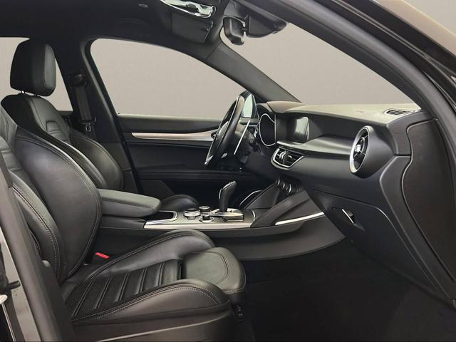 ALFA ROMEO Stelvio usata, con Cronologia tagliandi