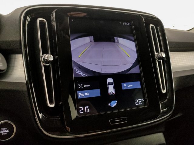 VOLVO XC40 usata, con Fari LED