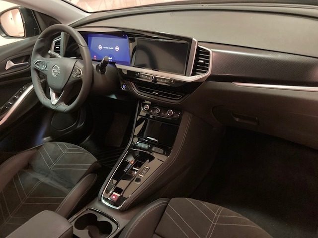 OPEL Grandland usata, con Servosterzo