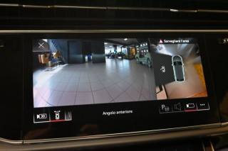 AUDI Q8 usata 48