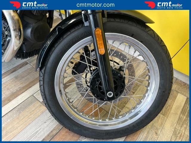 MOTO GUZZI V7 usata 8