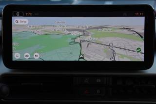 JEEP Avenger usata, con USB