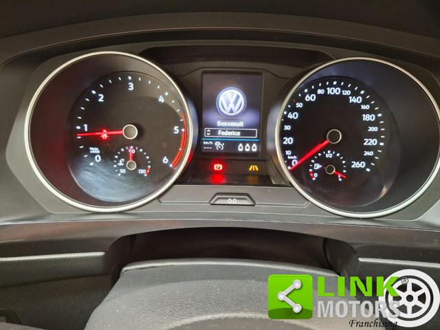 VOLKSWAGEN Tiguan usata, con Autoradio