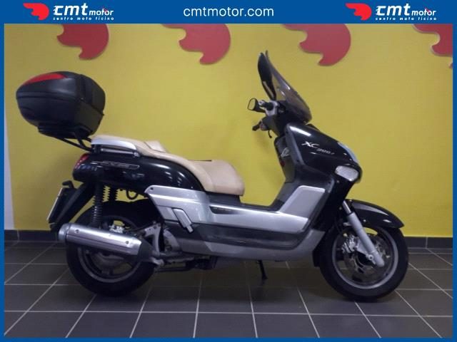 YAMAHA XC 300 Versity usata 0