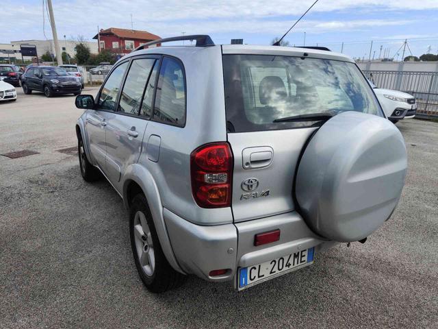 TOYOTA RAV 4 usata, con Airbag Passeggero