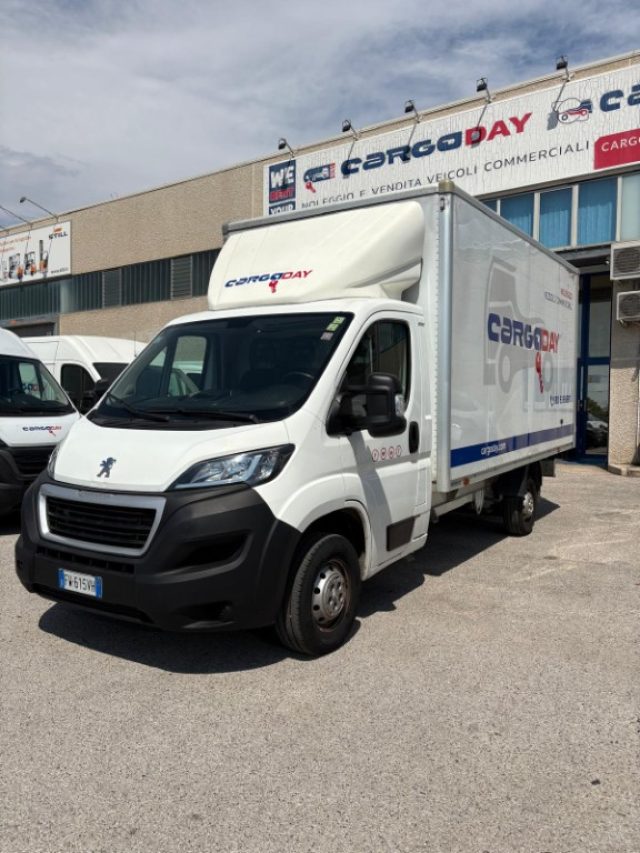 PEUGEOT Boxer usata, con Antifurto
