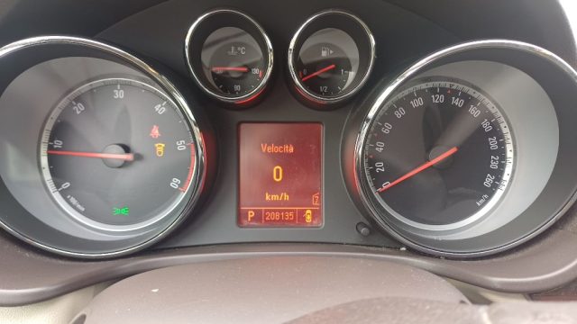 OPEL Insignia usata, con Cruise Control