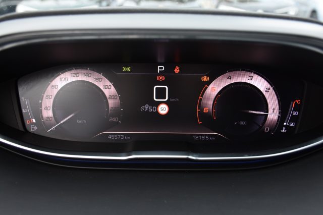 PEUGEOT 5008 usata, con Controllo elettronico della corsia