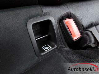 MERCEDES-BENZ CLA 200 usata, con Schermo multifunzione interamente digitale