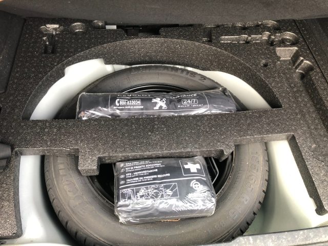 PEUGEOT 2008 usata 16