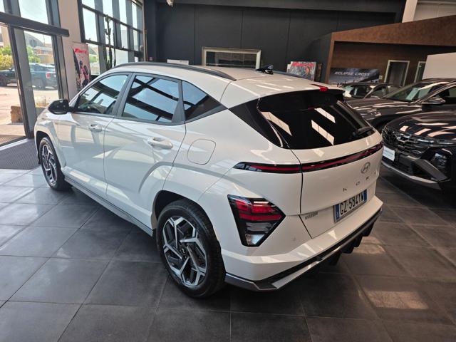 HYUNDAI Kona usata, con Airbag