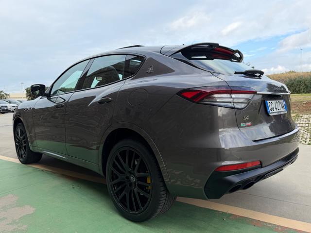 MASERATI Levante usata, con Supporto lombare