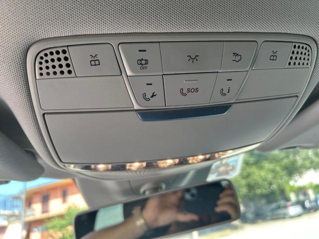 MERCEDES-BENZ E 200 usata 25